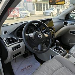 نیسان سێنترا